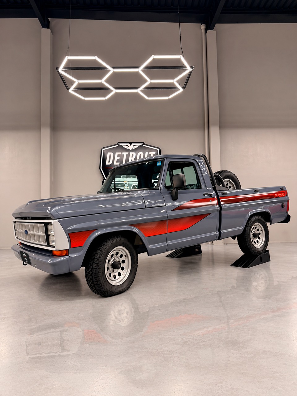 F1000 1991 — foto 1