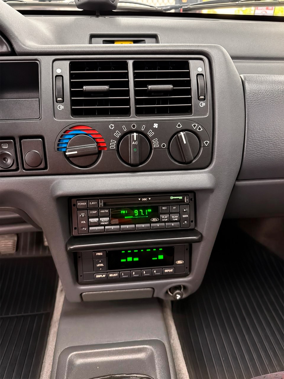 Escort XR3 Conversível 1994 — foto 12